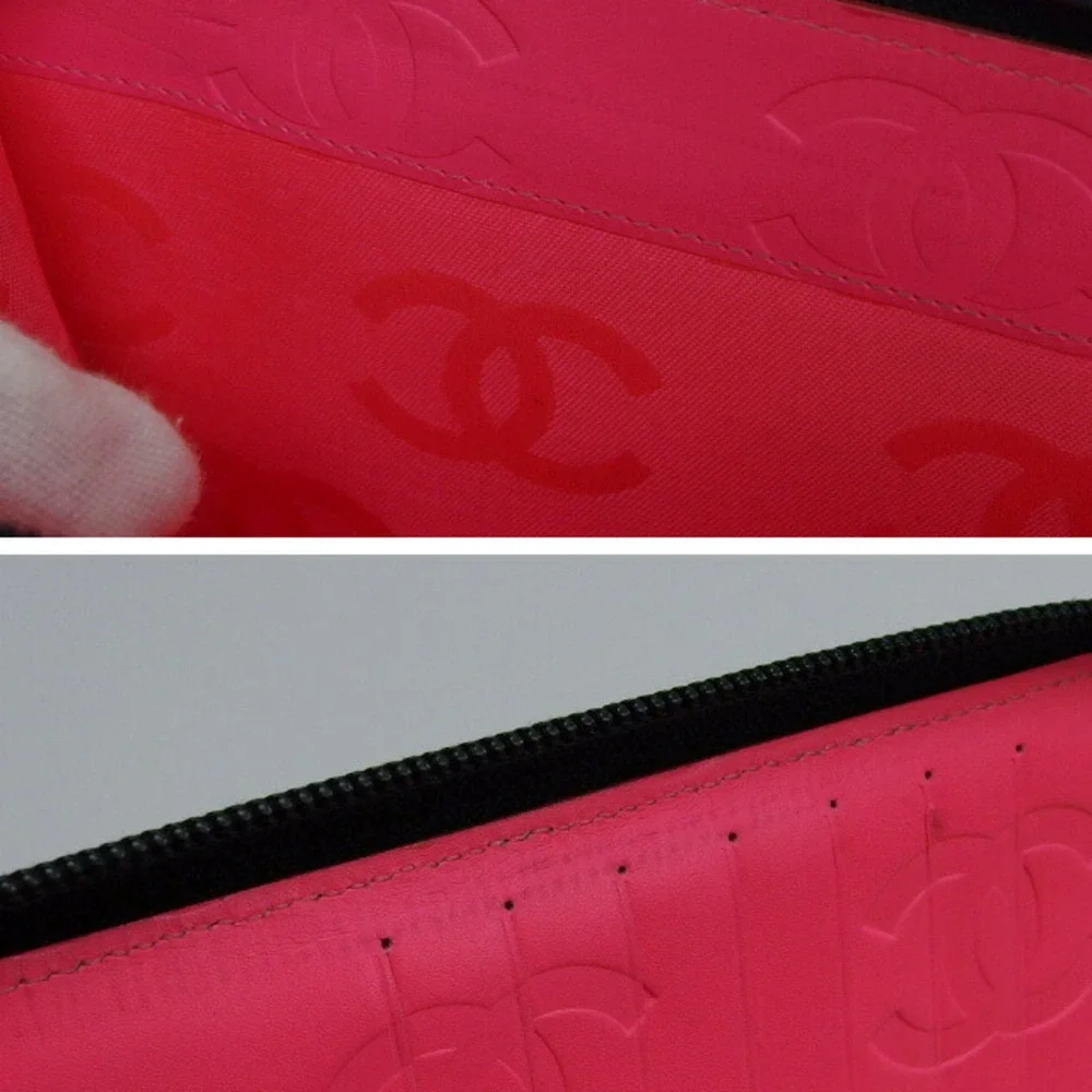 CHANEL Black Wallet
